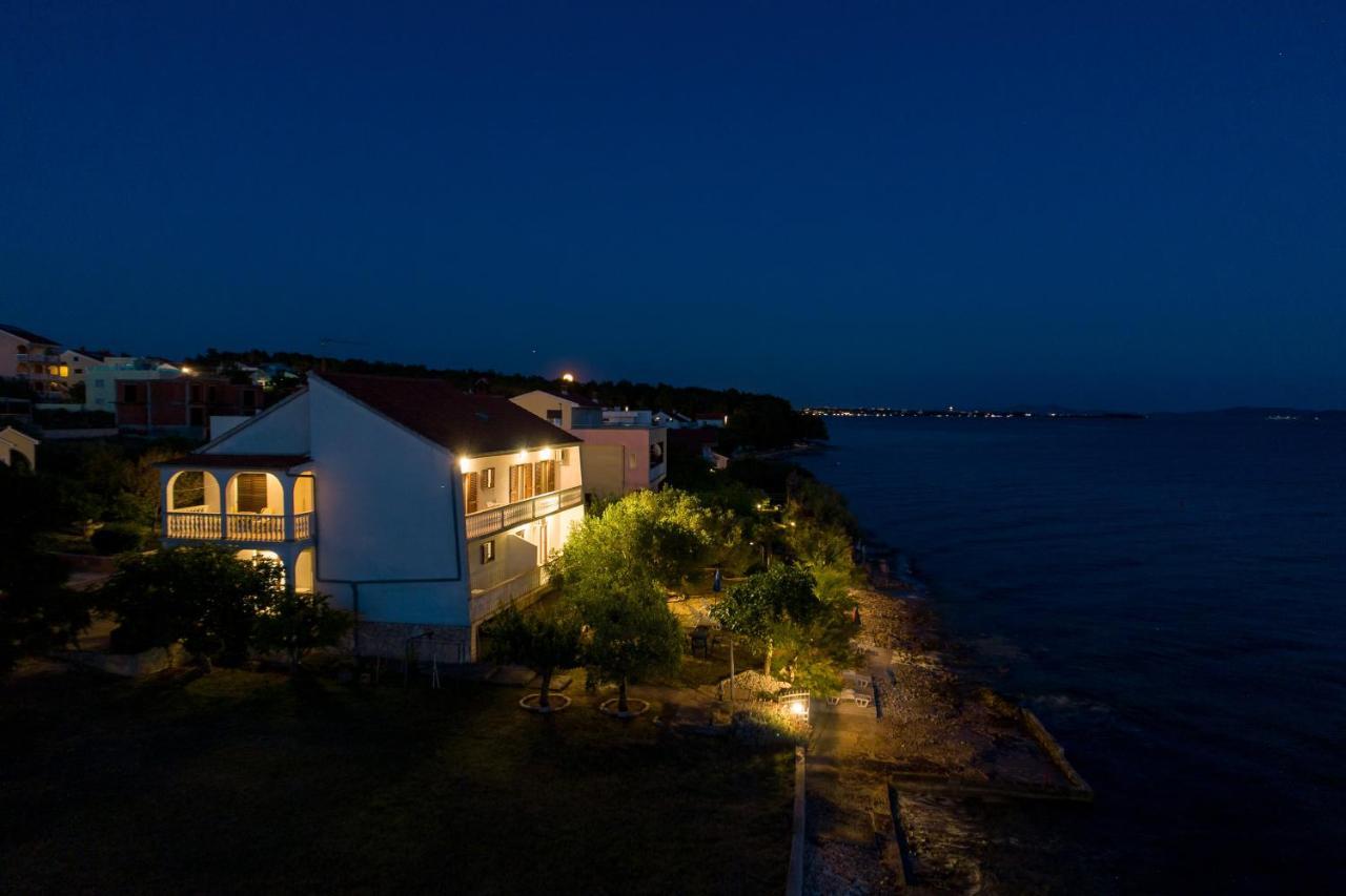 Family Friendly Seaside Apartments Kozino, Zadar - 5756 Petrčane Extérieur photo