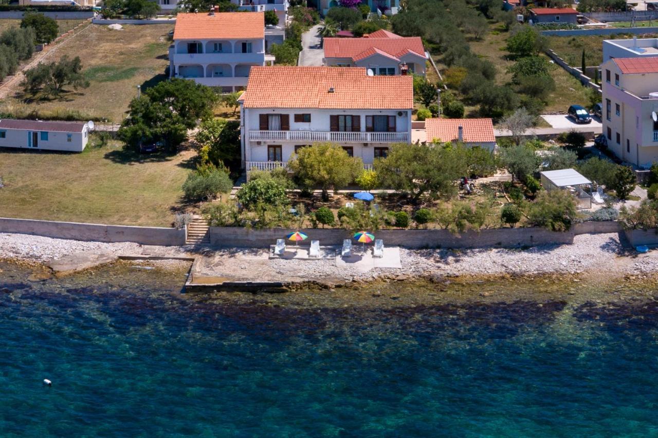 Family Friendly Seaside Apartments Kozino, Zadar - 5756 Petrčane Extérieur photo