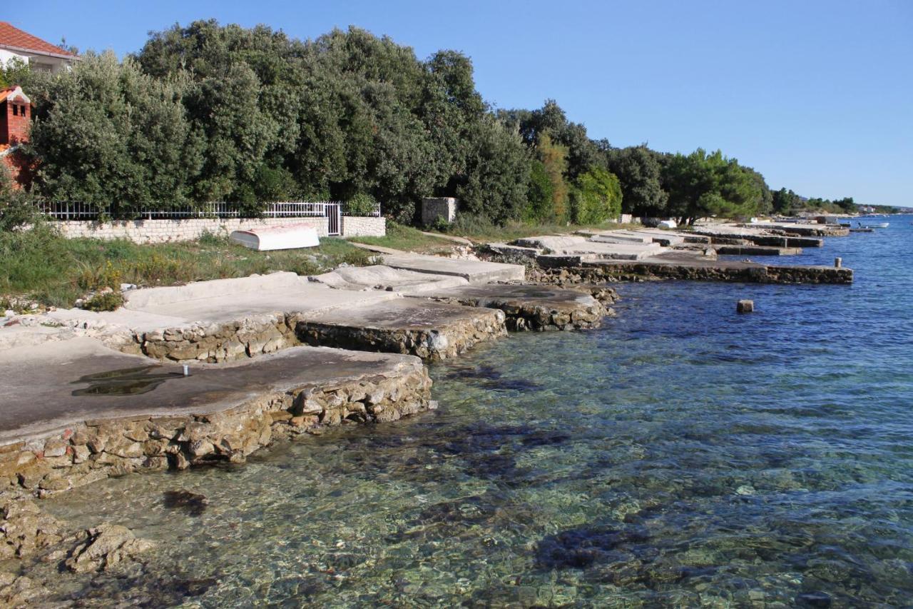Family Friendly Seaside Apartments Kozino, Zadar - 5756 Petrčane Extérieur photo