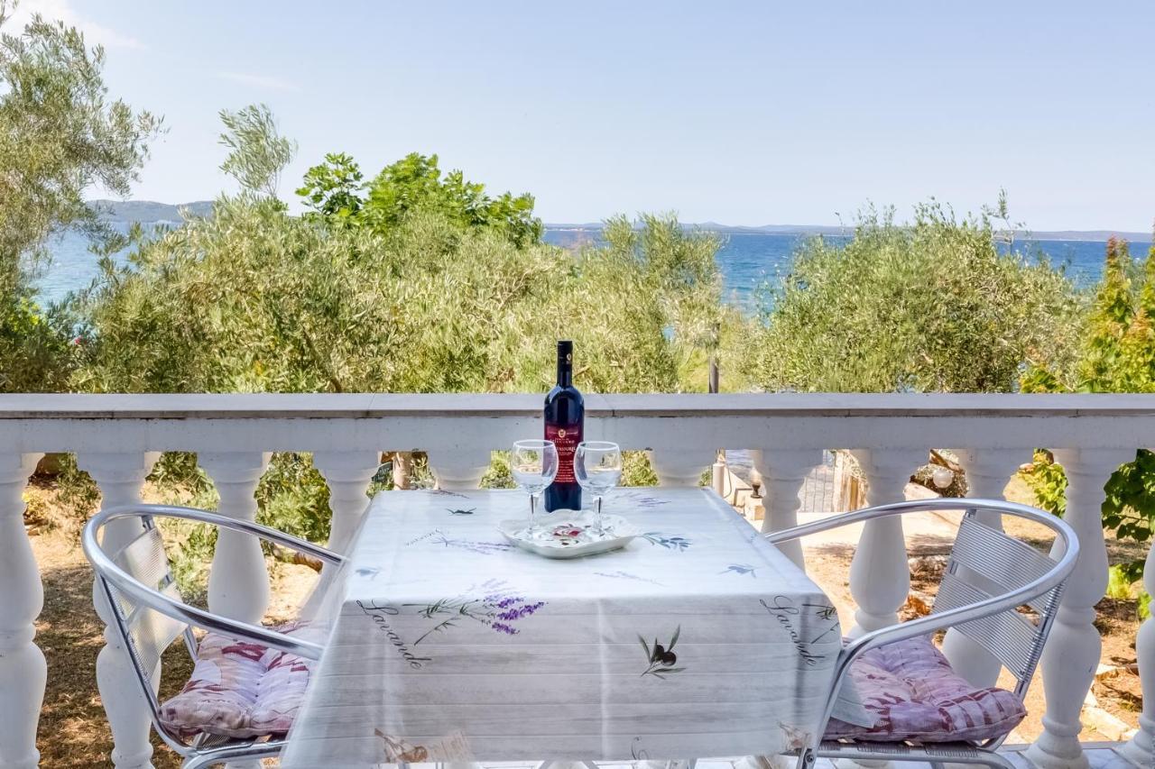 Family Friendly Seaside Apartments Kozino, Zadar - 5756 Petrčane Extérieur photo